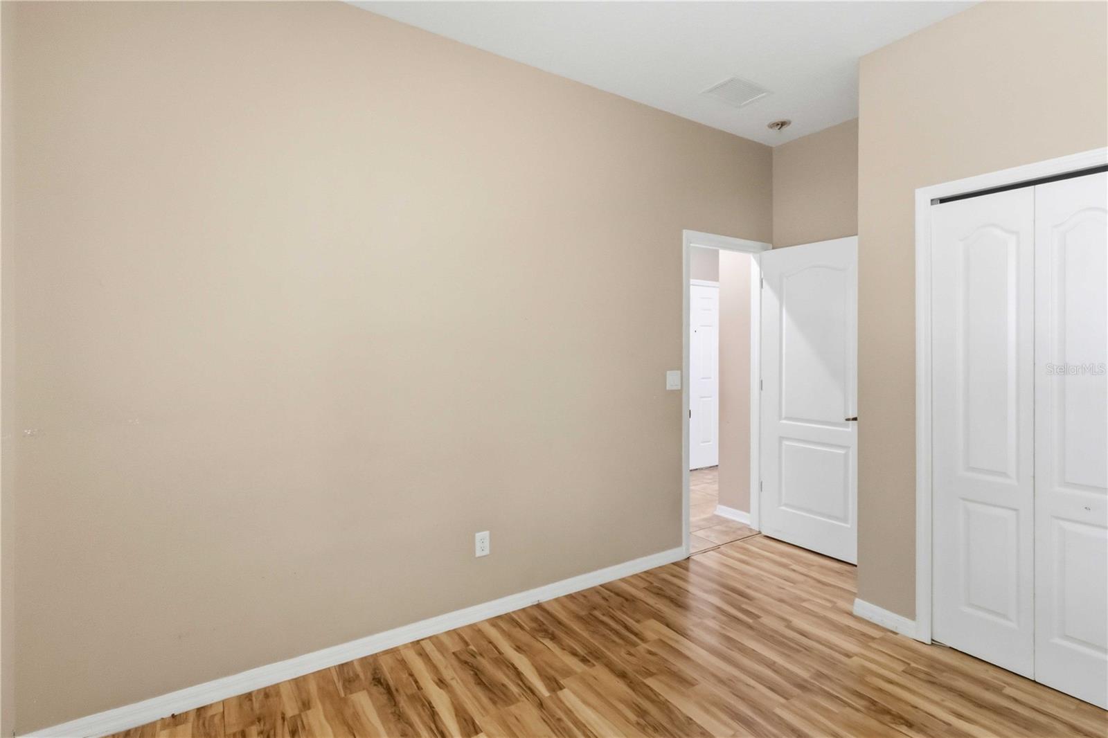 820 Parker Den, Ruskin, FL 33570