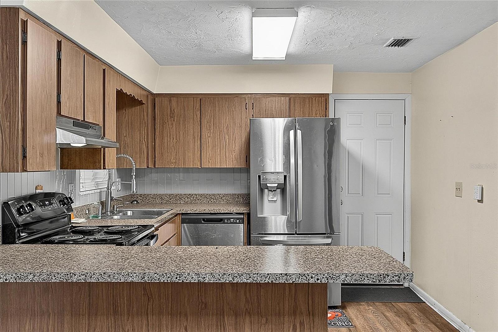 1508 Wildrose, Daytona Beach, FL 32117