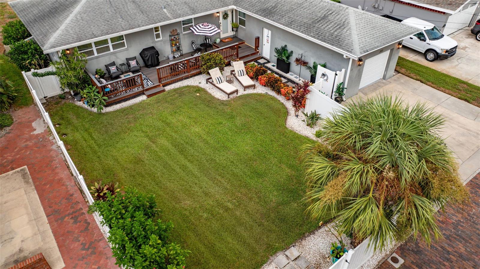 200 Park, St Petersburg, FL 33710