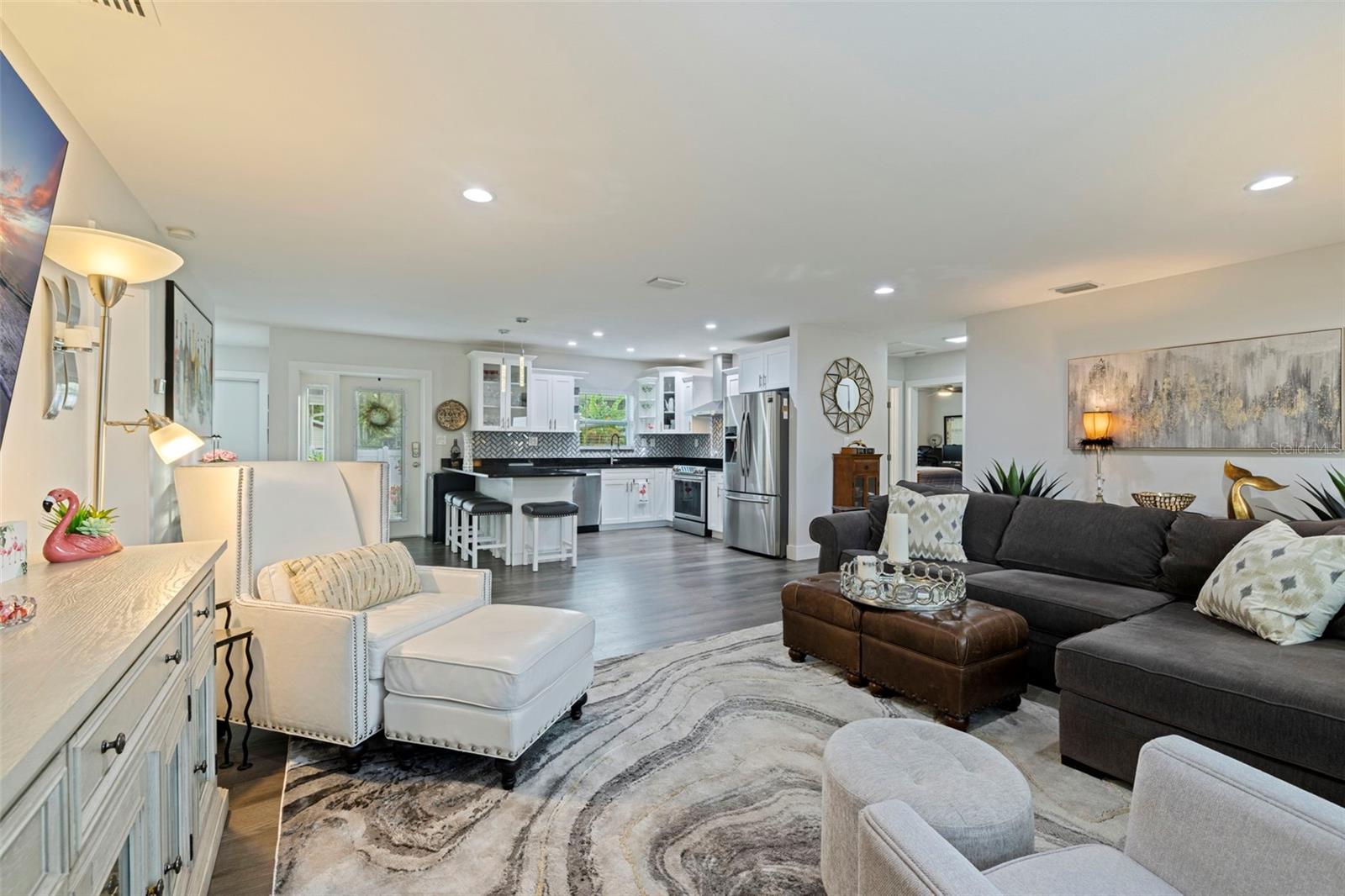 200 Park, St Petersburg, FL 33710