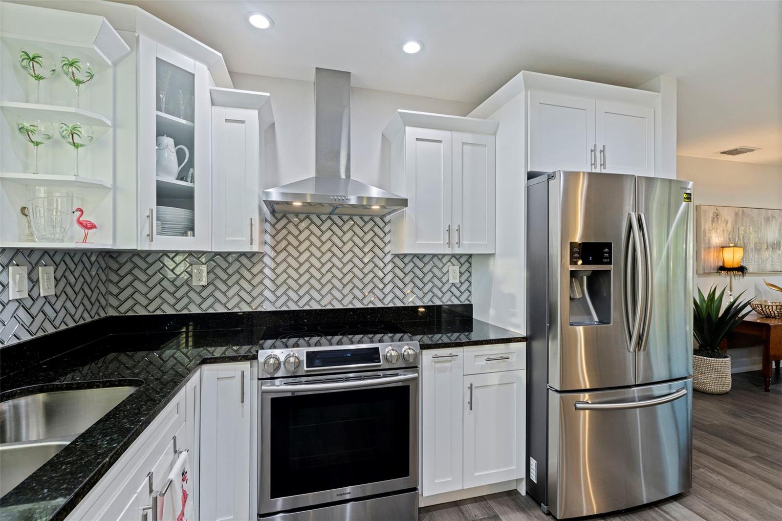 200 Park, St Petersburg, FL 33710