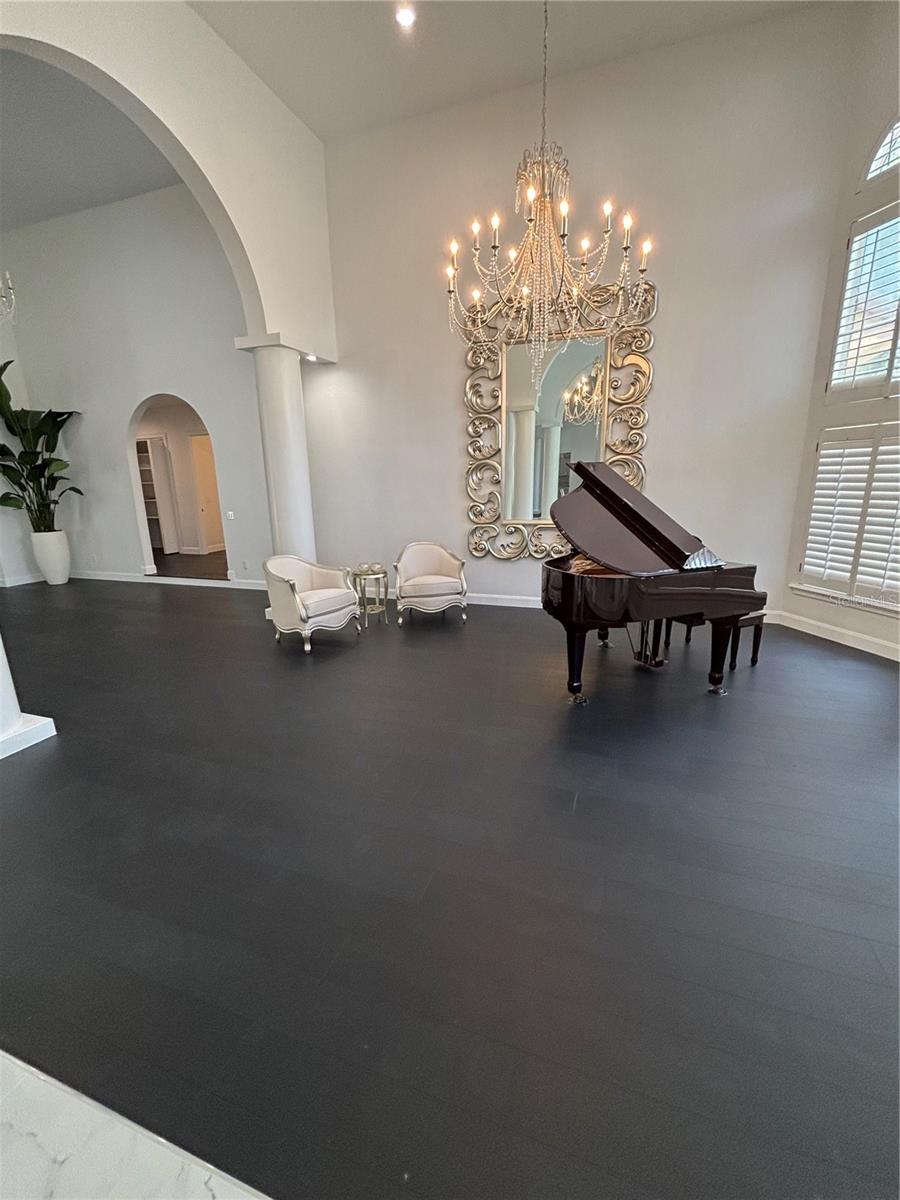 1040 Sweetwater Club, Longwood, FL 32779