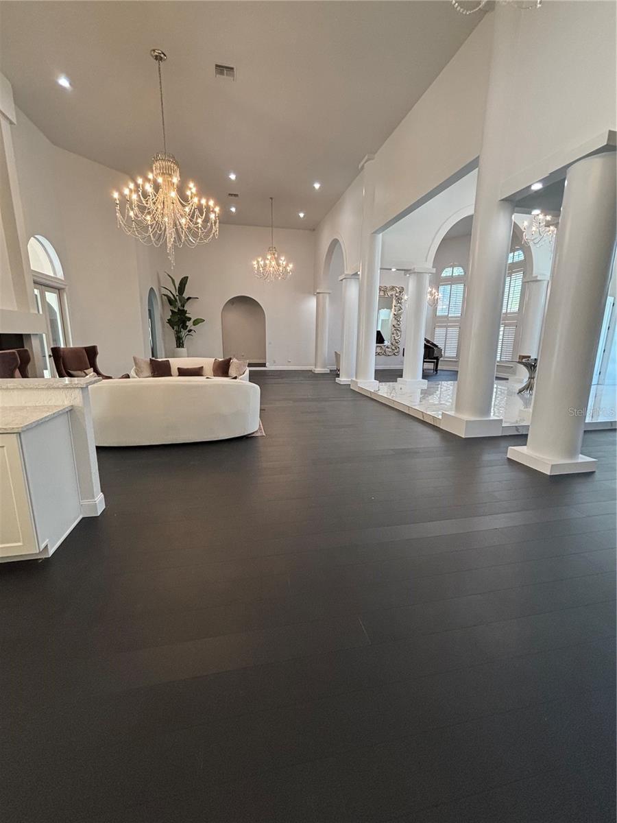 1040 Sweetwater Club, Longwood, FL 32779