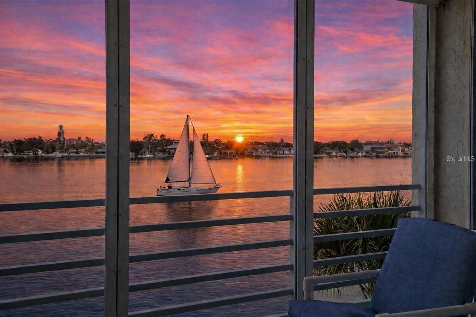7984 Sailboat Key Unit 306, South Pasadena, FL 33707