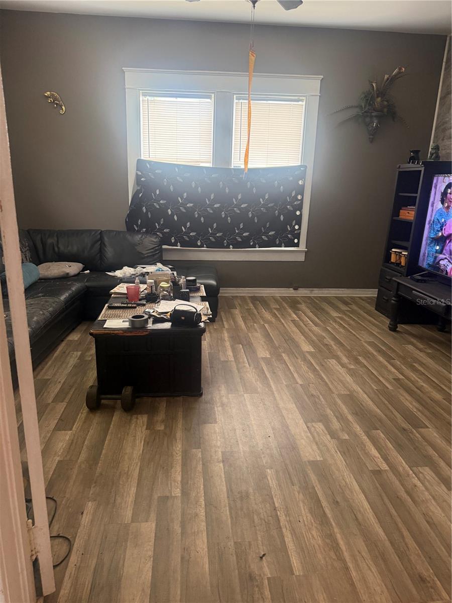 3012 Albany, Tampa, FL 33607