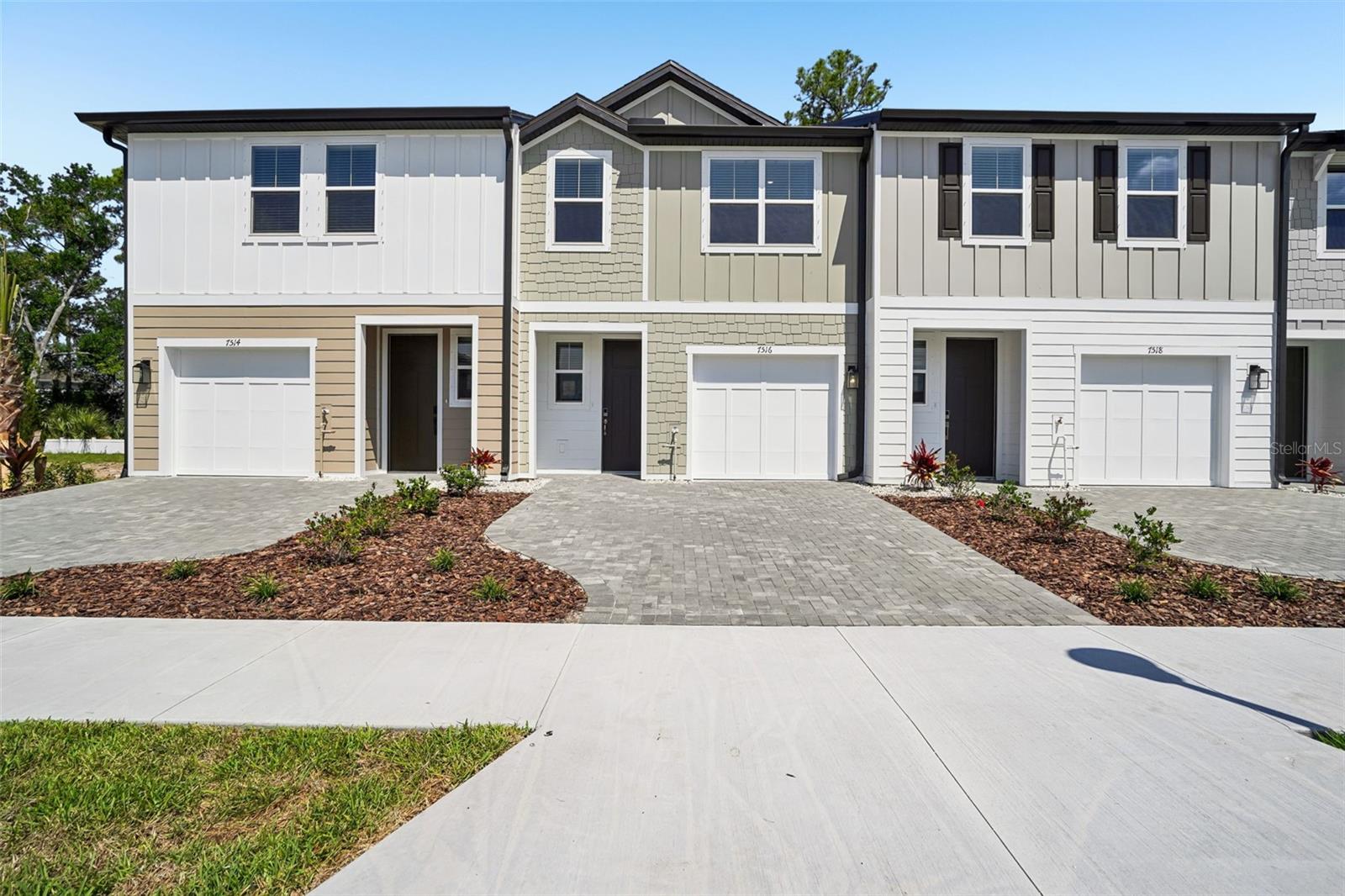 7556 Deer Valley Circle, Tampa, FL 33635