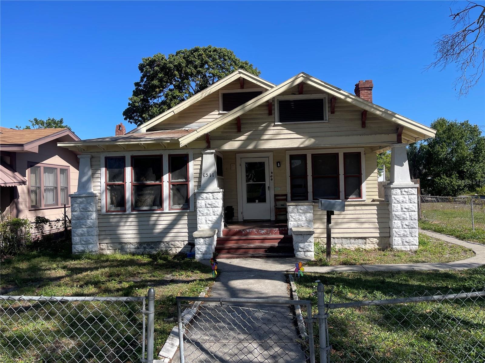 1511 19th, St Petersburg, FL 33705