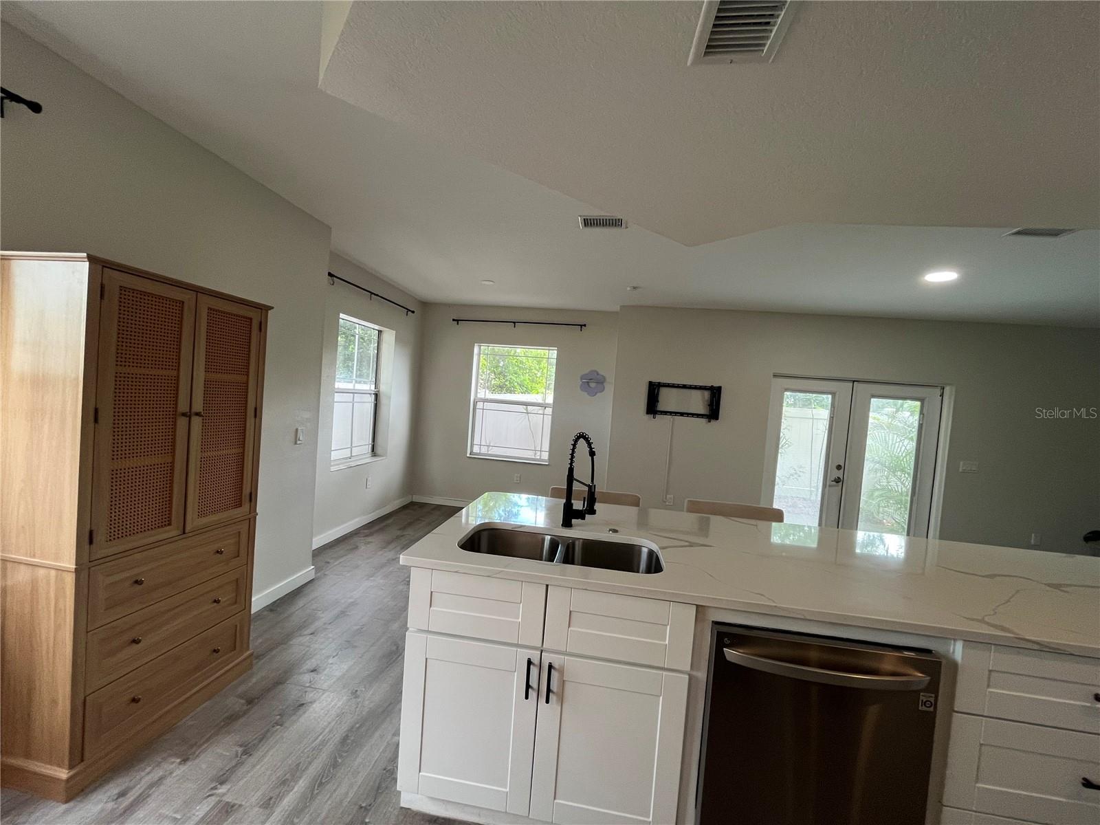 4326 Tyler, St Petersburg, FL 33709