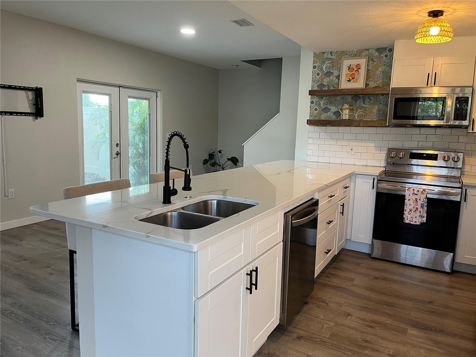 4326 Tyler, St Petersburg, FL 33709