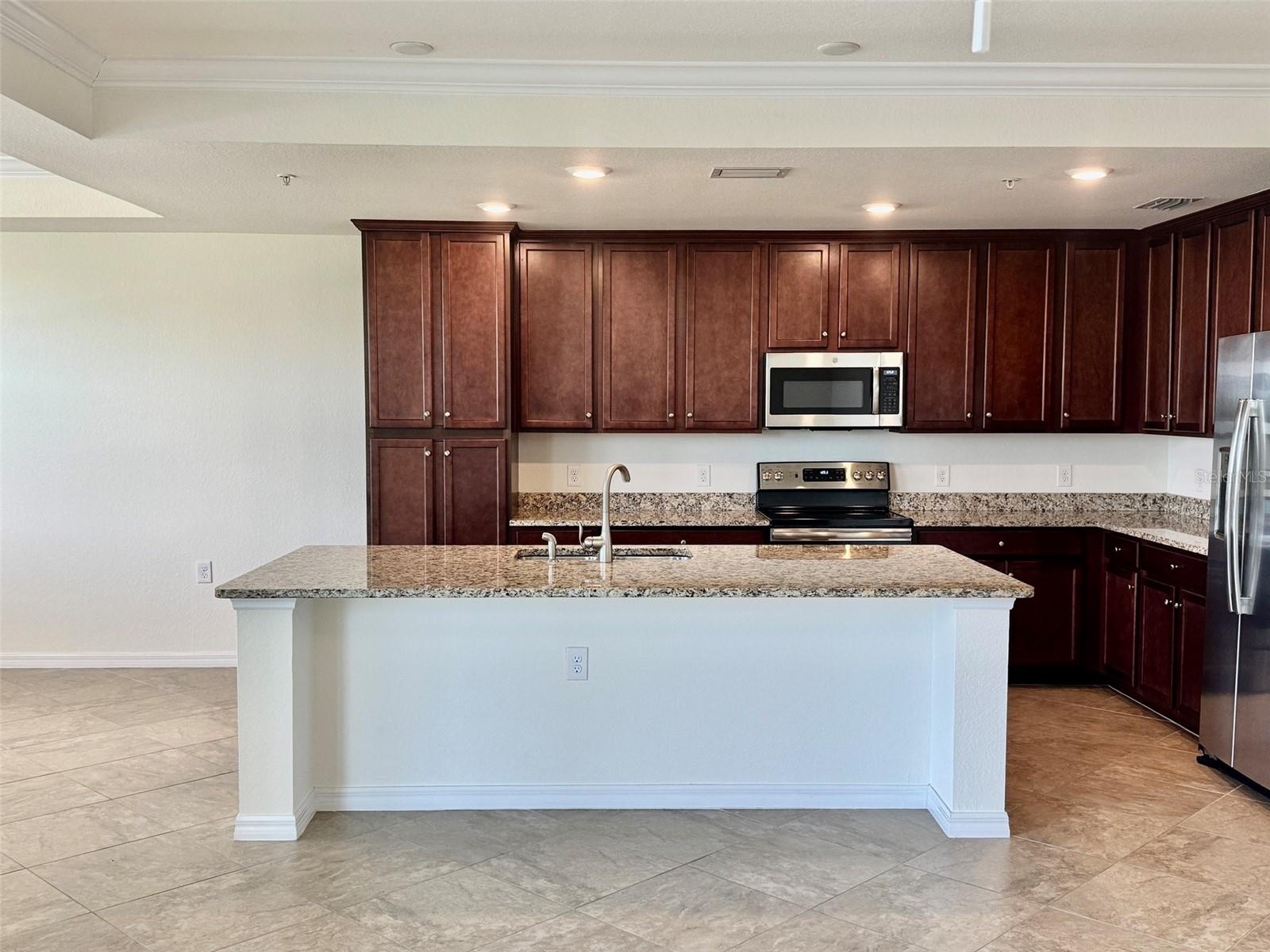 17118 Vardon Unit 303, Bradenton, FL 34211
