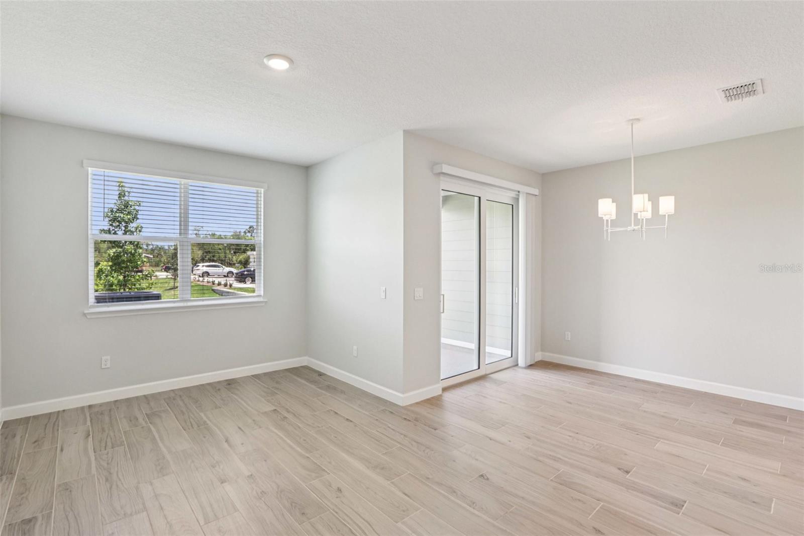 7558 Deer Valley Circle, Tampa, FL 33635