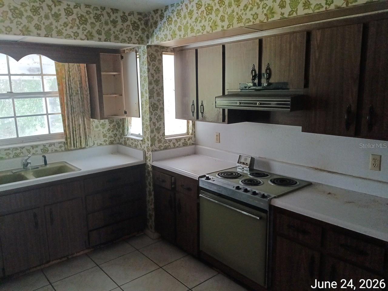 7203 41st, Tampa, FL 33604