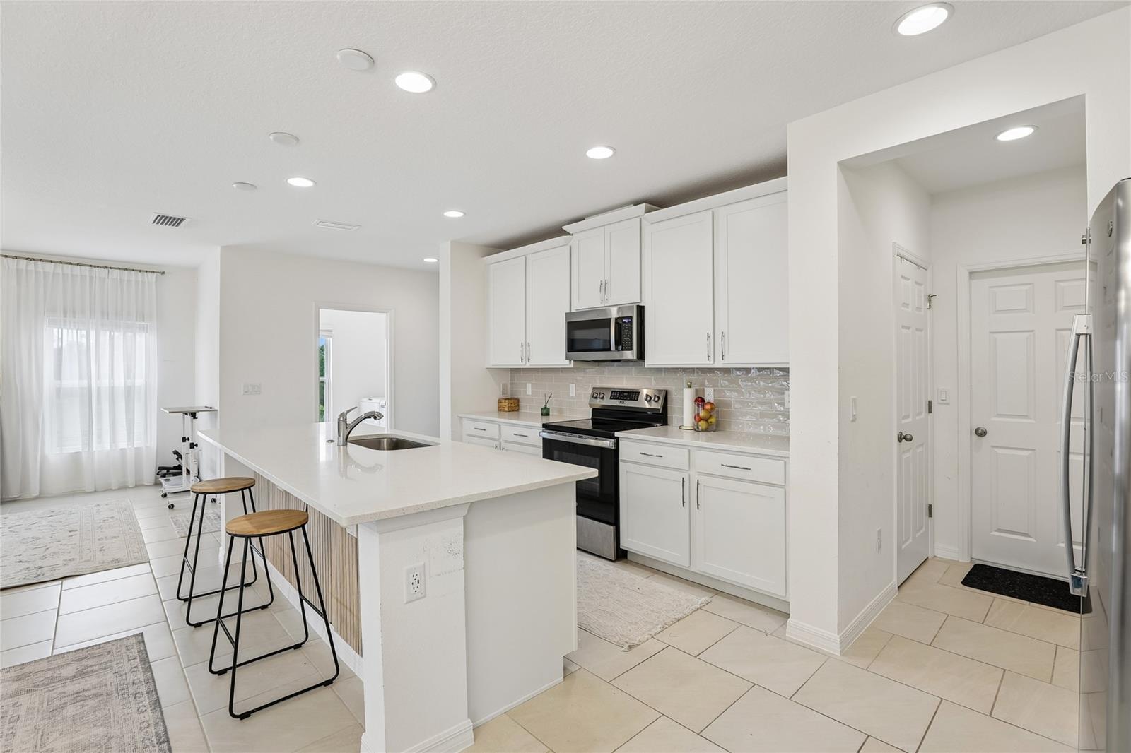 1581 Swan Swim, Davenport, FL 33837