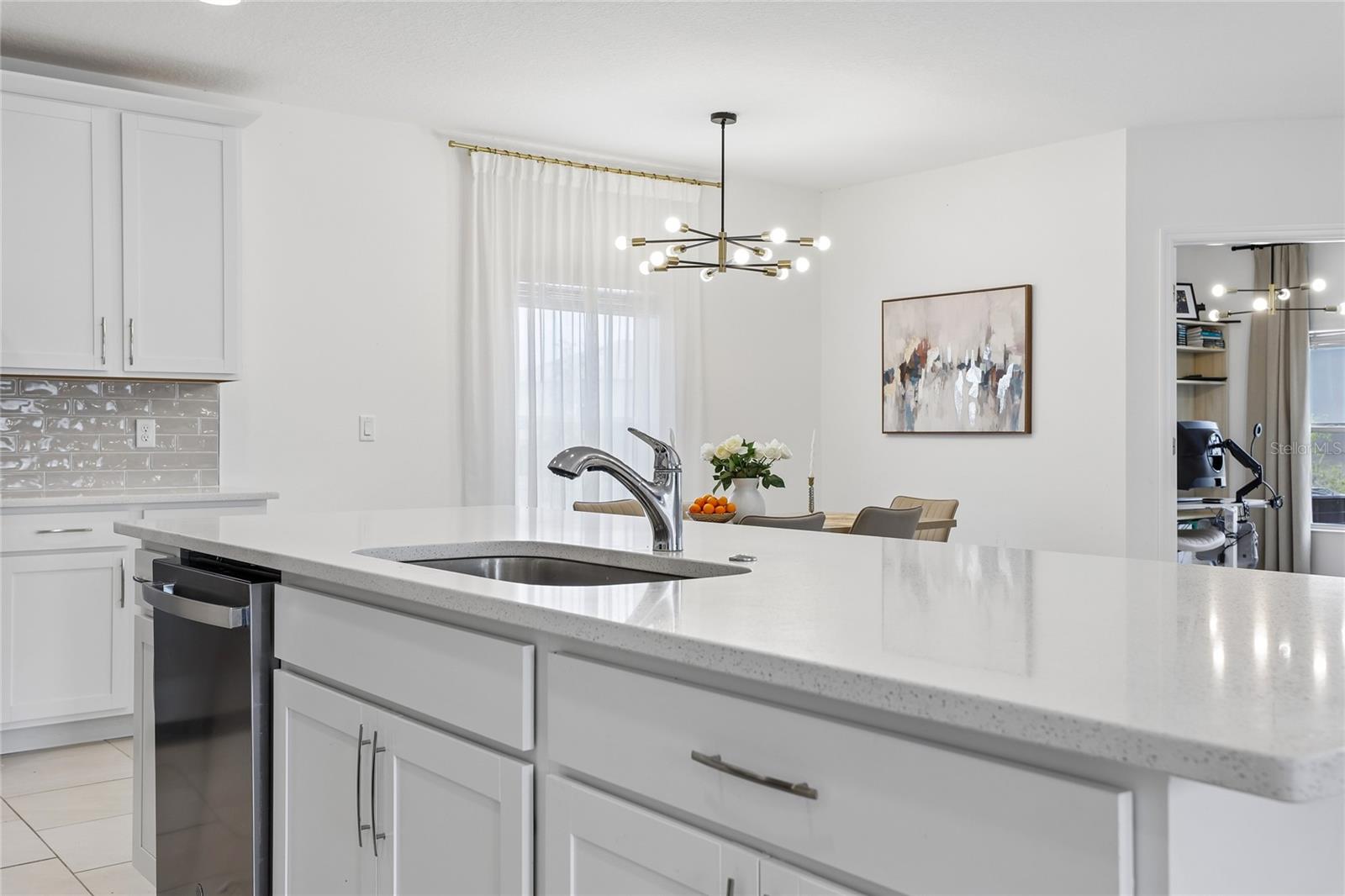 1581 Swan Swim, Davenport, FL 33837