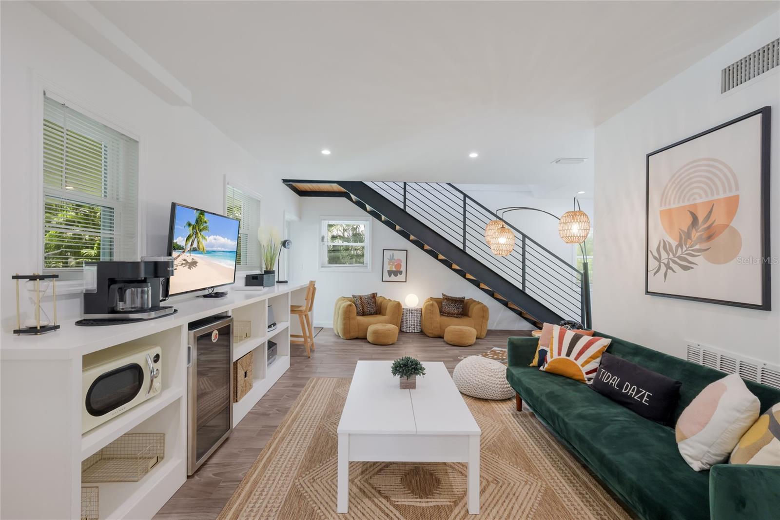 203 72nd, Holmes Beach, FL 34217