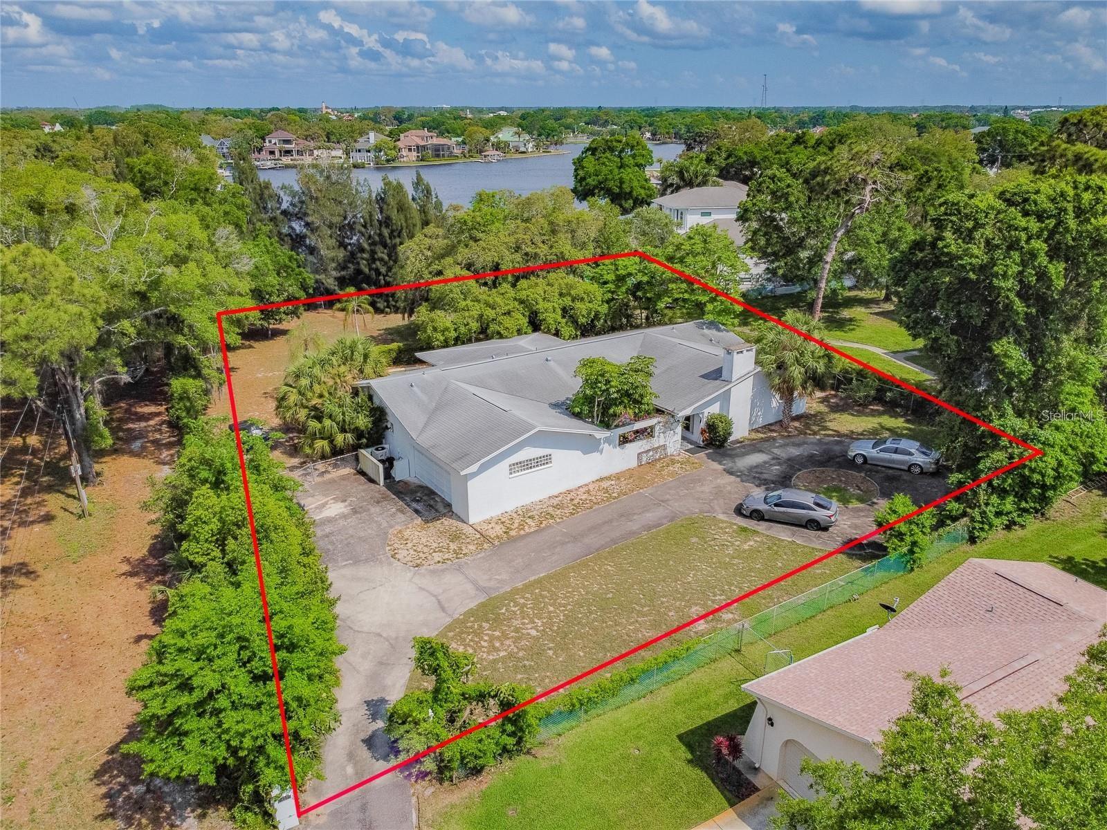 425 Craig, Tarpon Springs, FL 34689