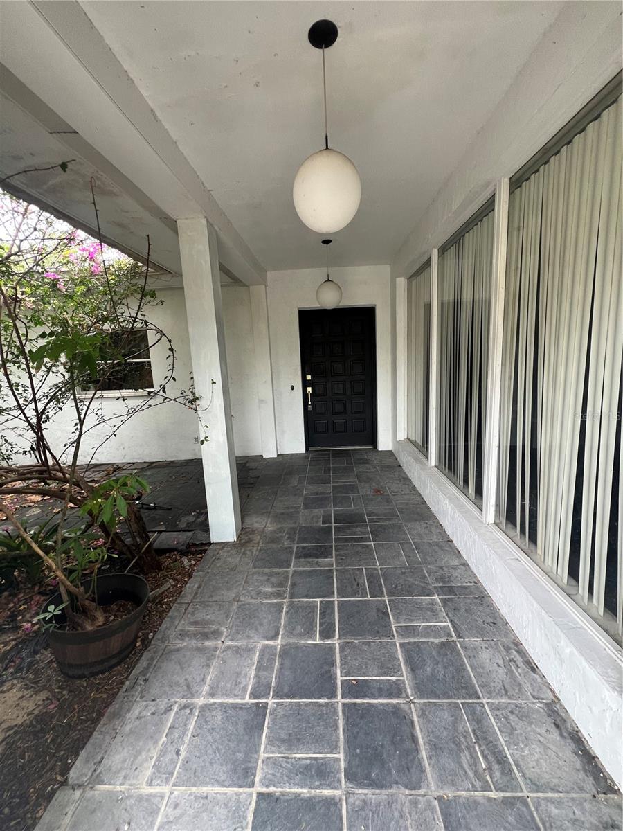 425 Craig, Tarpon Springs, FL 34689