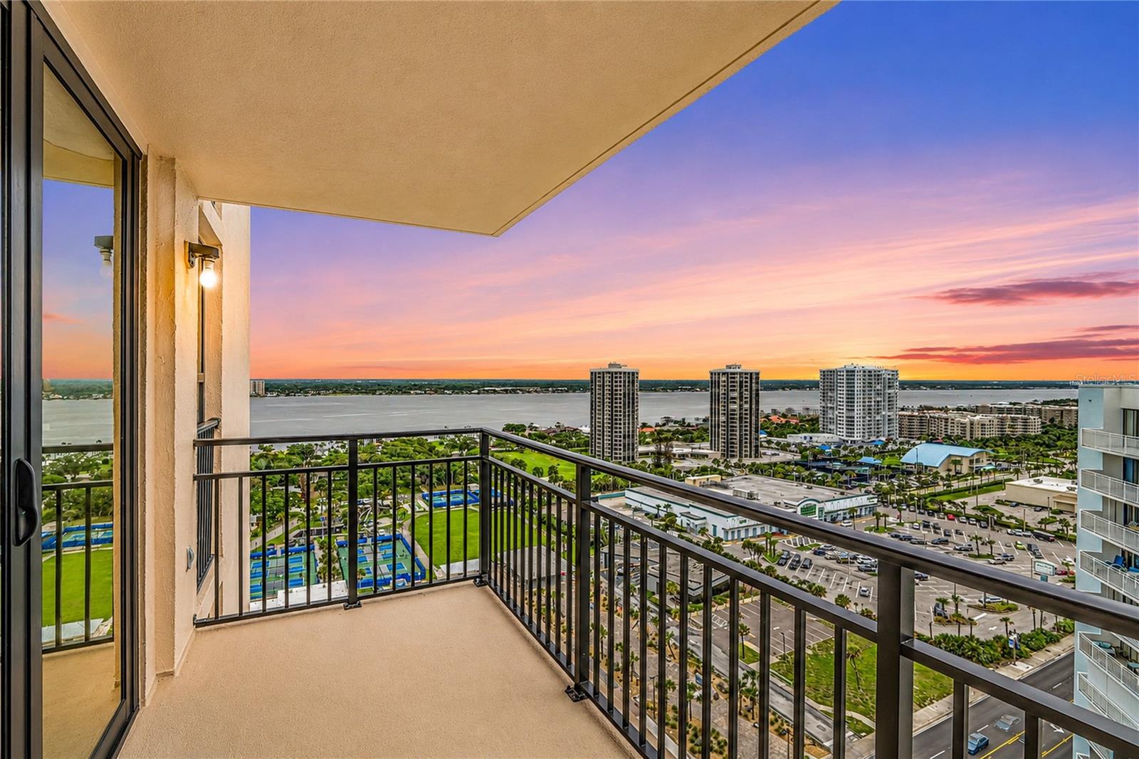 3051 Atlantic Unit V060, Daytona Beach Shores, FL 32118