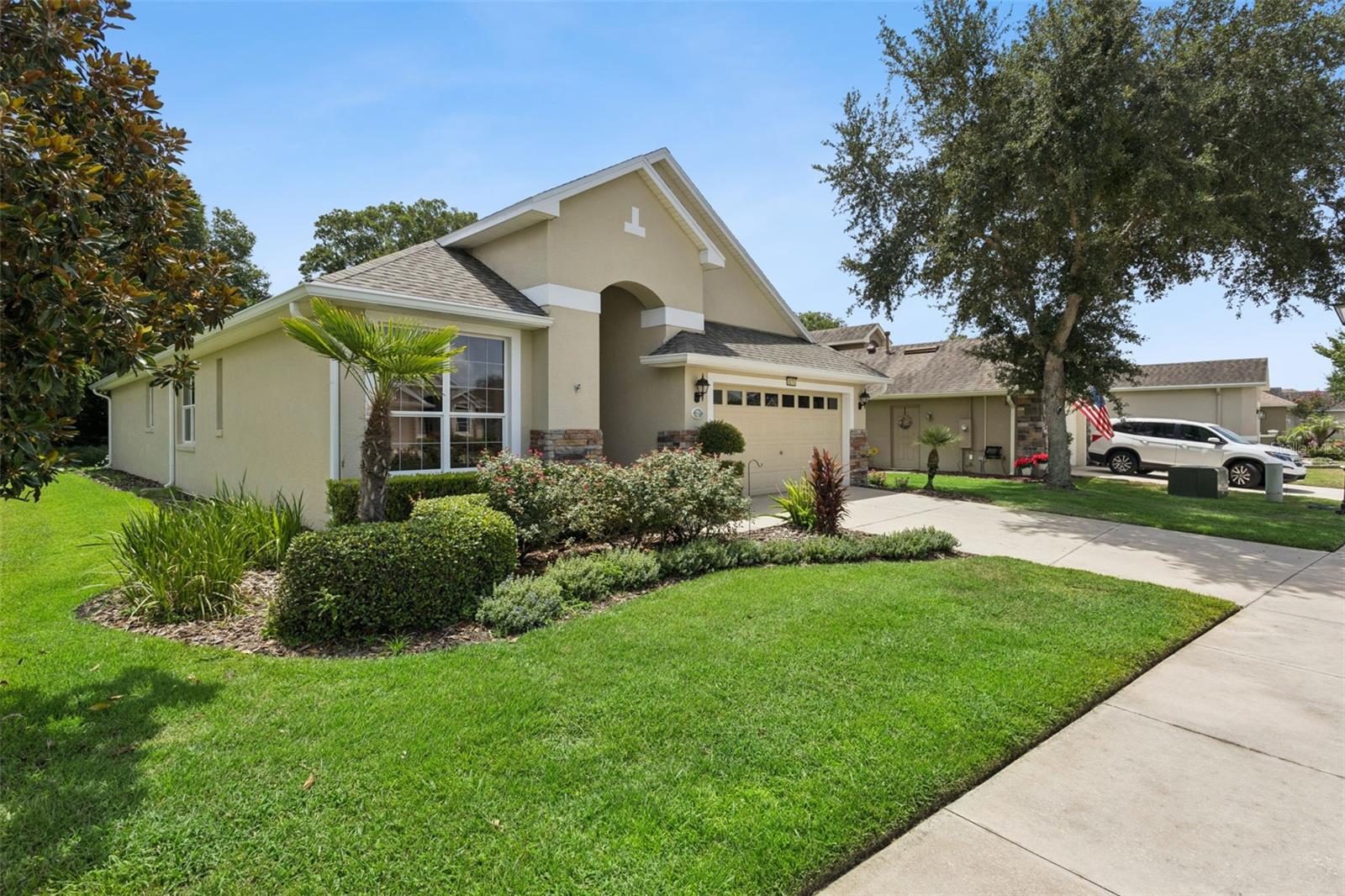 8270 Bridgeport Bay, Mount Dora, FL 32757