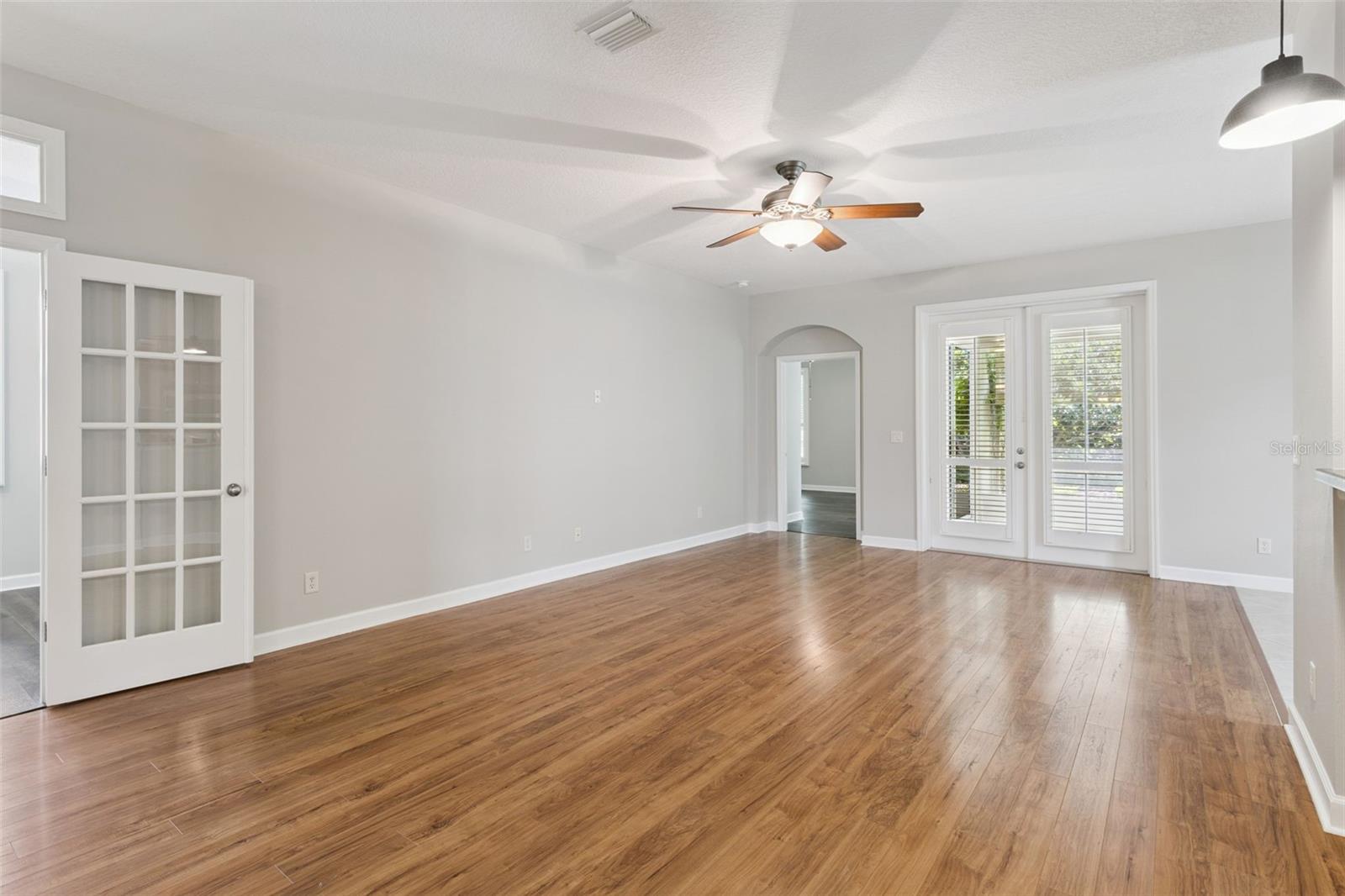 8270 Bridgeport Bay, Mount Dora, FL 32757
