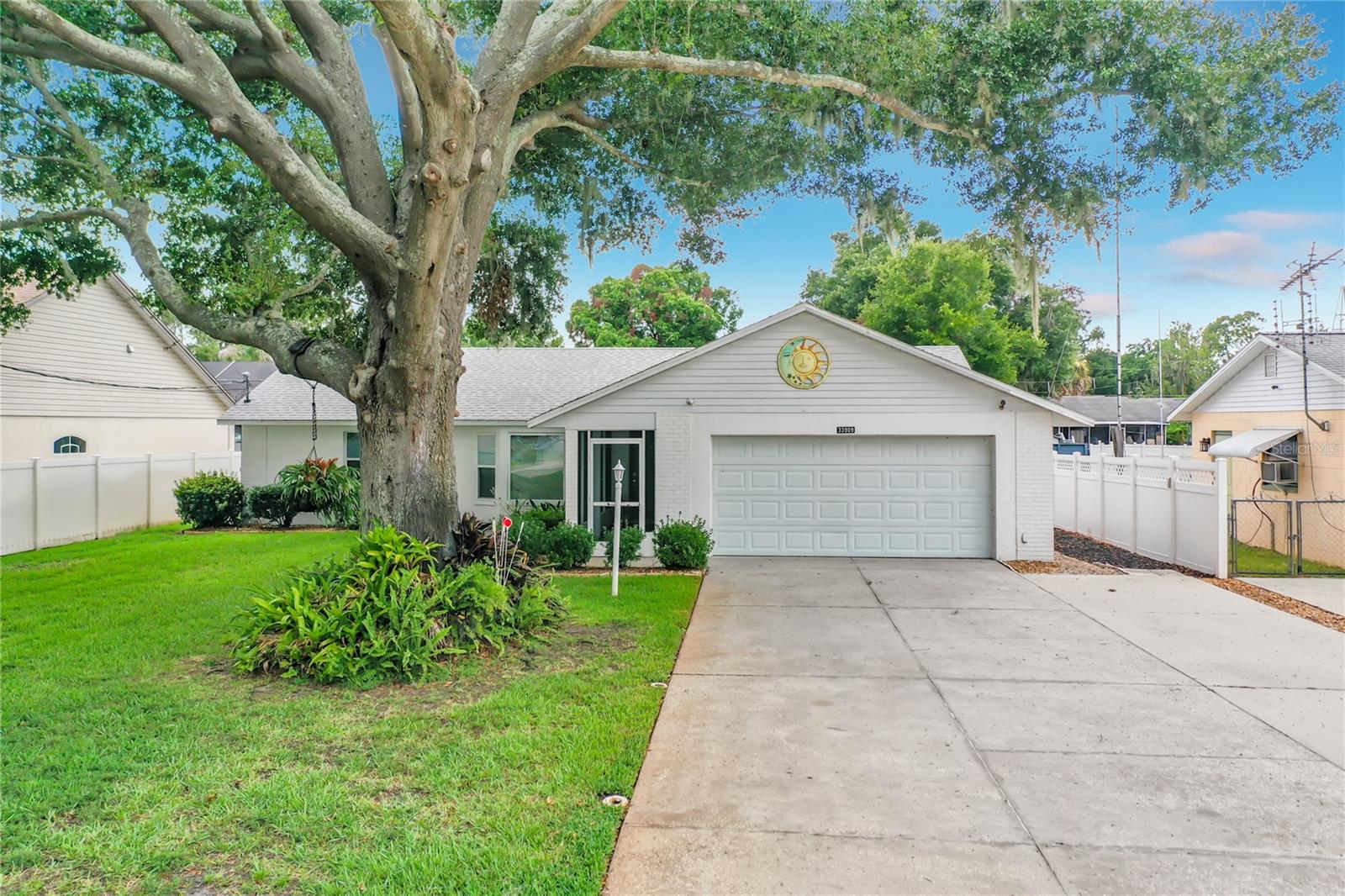 33909 Linda, Leesburg, FL 34788