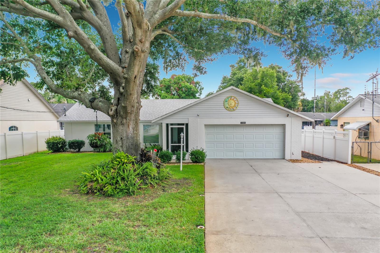 33909 Linda, Leesburg, FL 34788