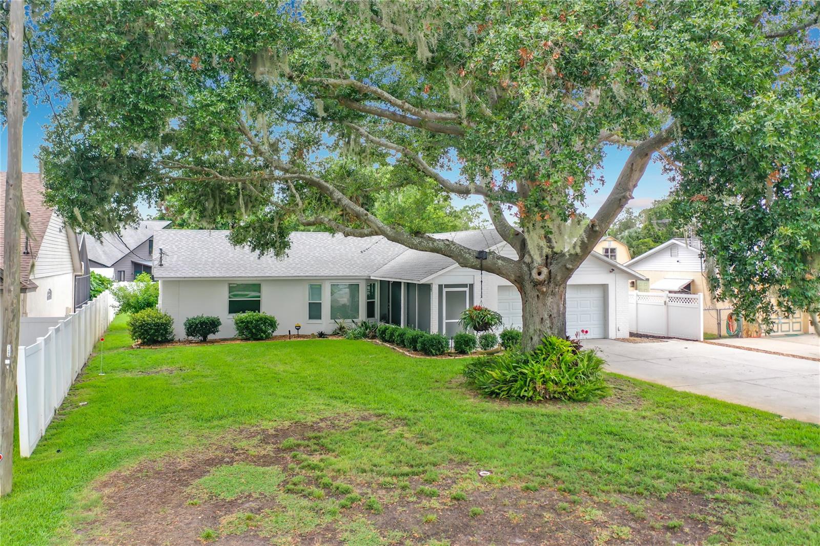 33909 Linda, Leesburg, FL 34788
