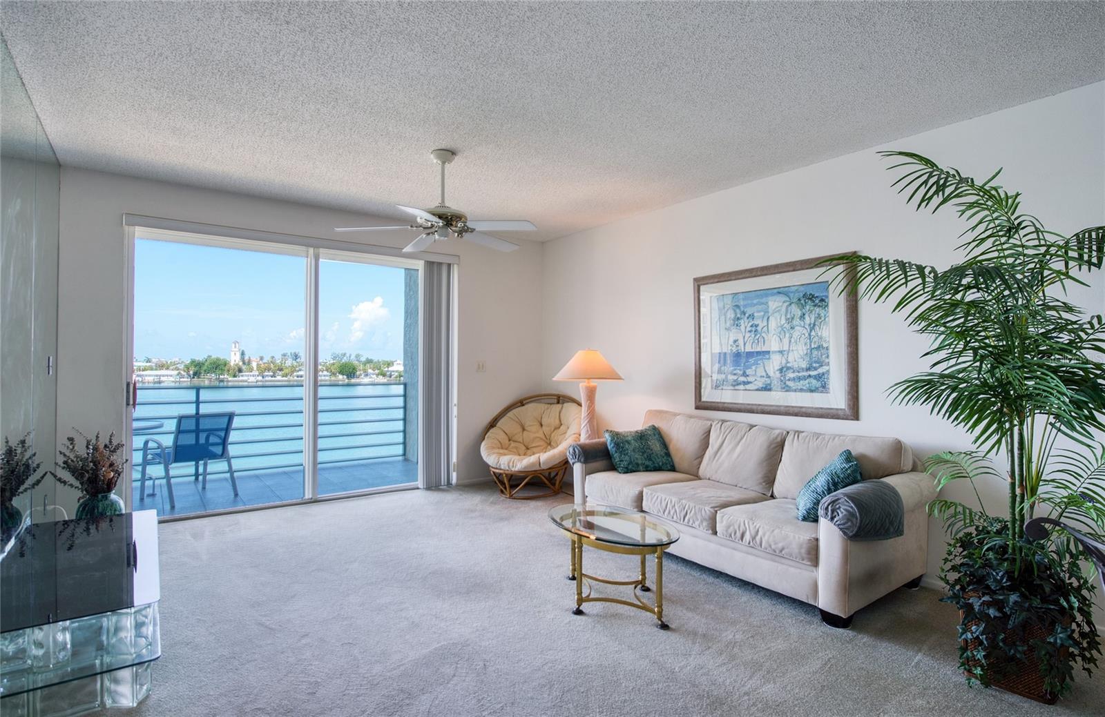 7984 Sailboat Key Unit 303, St Petersburg, FL 33707