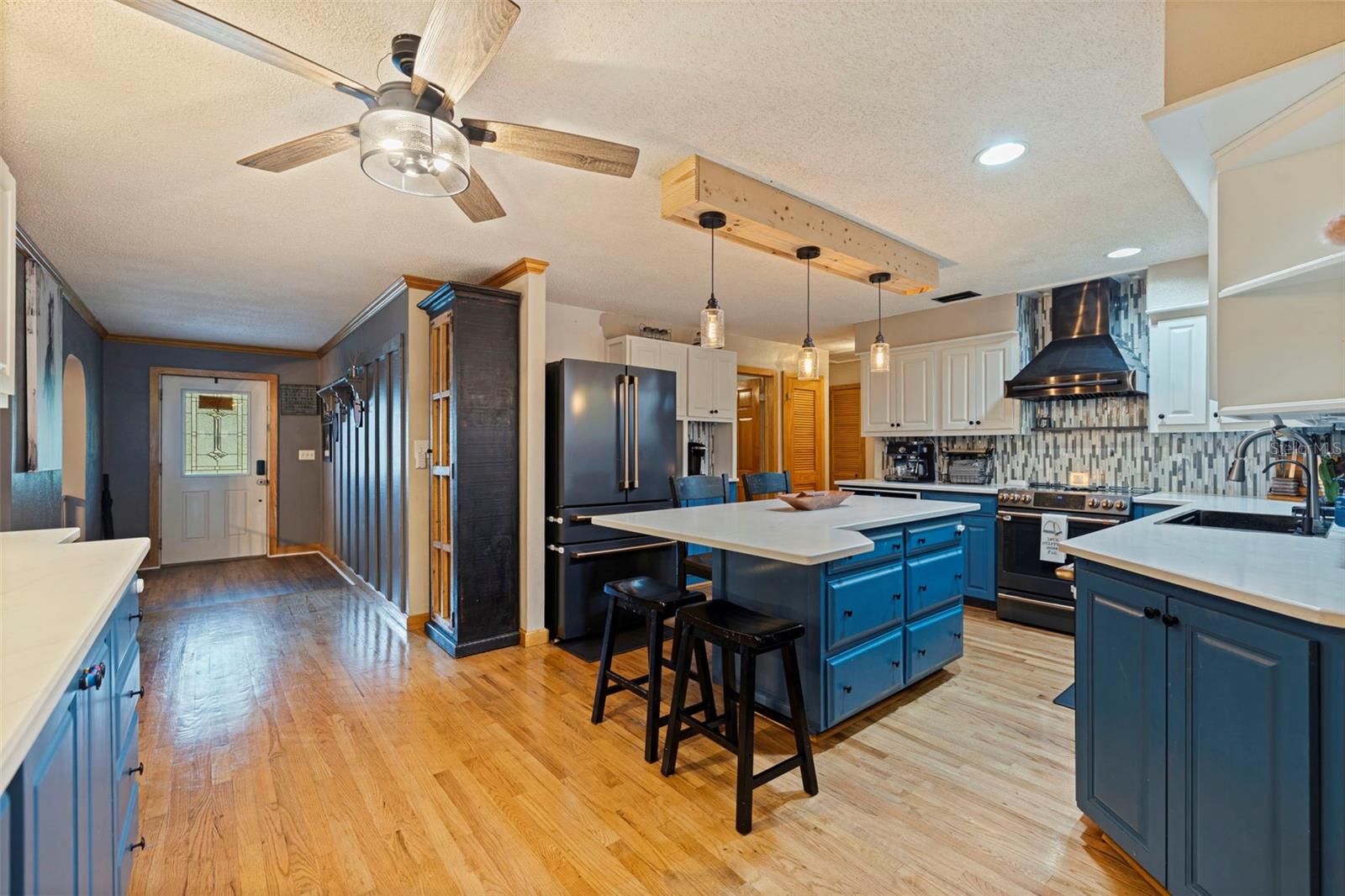 8701 64th, Pinellas Park, FL 33782