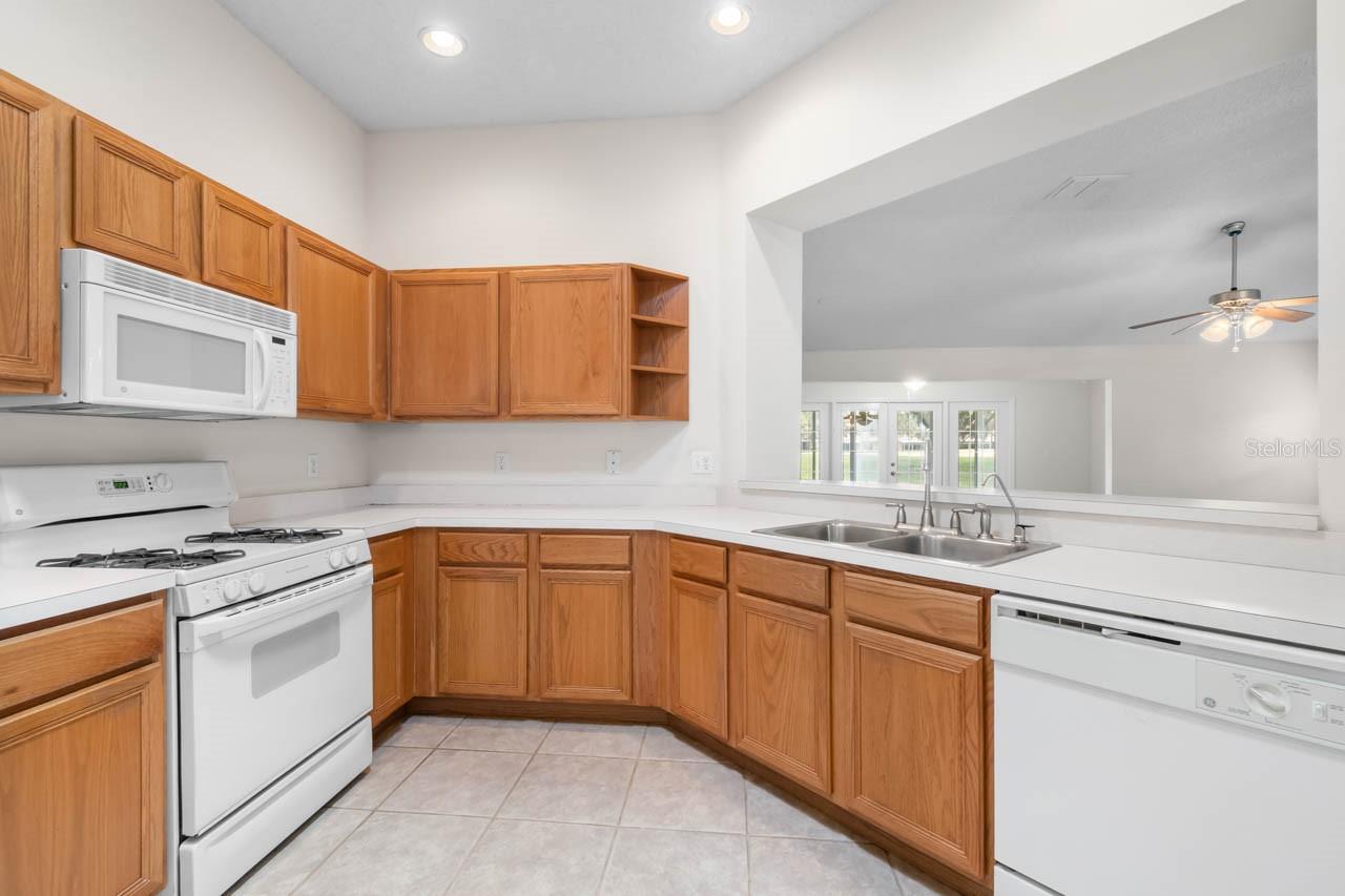1148 Corinth Greens, Sun City Center, FL 33573