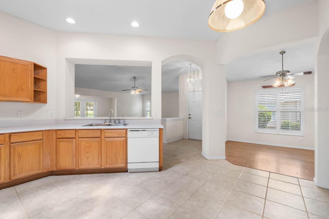 1148 Corinth Greens, Sun City Center, FL 33573