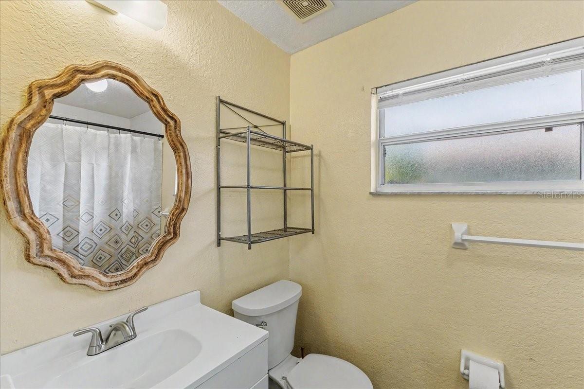 156 Gaines, Oak Hill, FL 32759