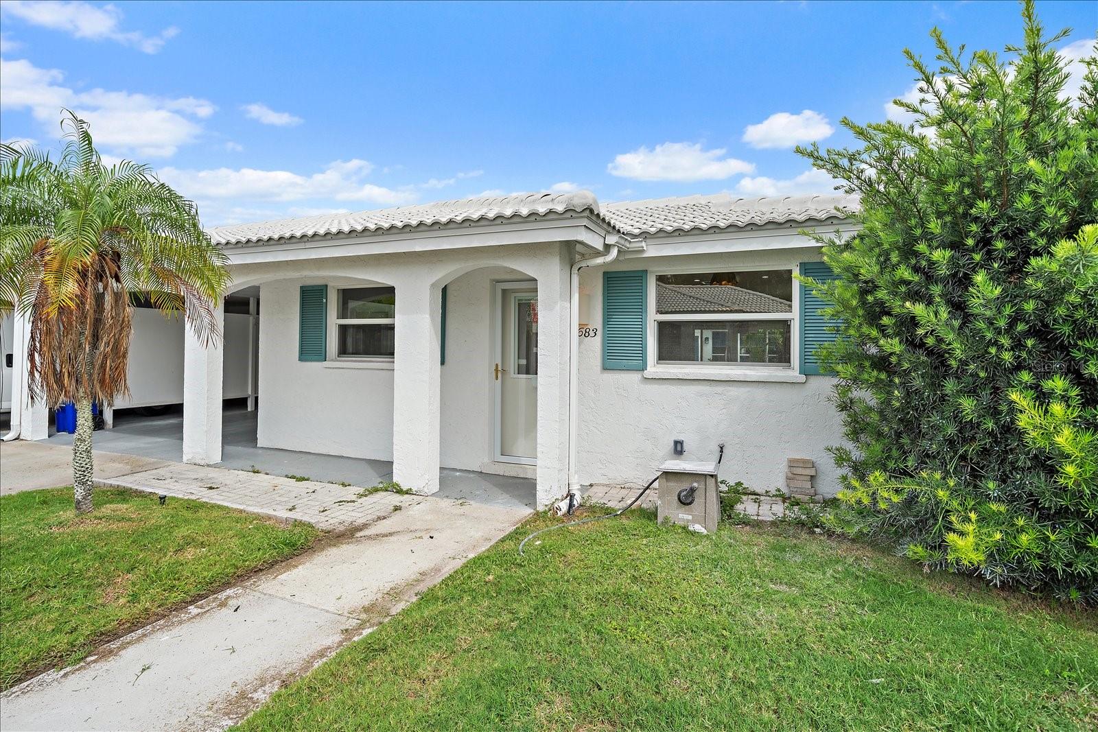 683 Spanish Unit 214, Longboat Key, FL 34228