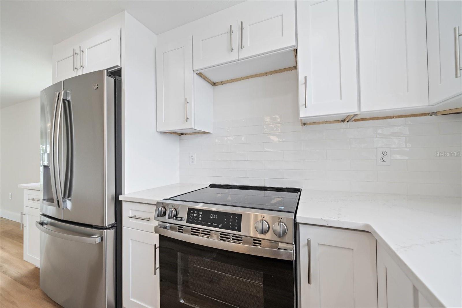 683 Spanish Unit 214, Longboat Key, FL 34228