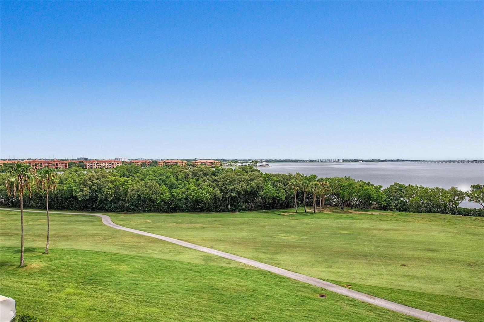 2618 Cove Cay Unit 505, Clearwater, FL 33760