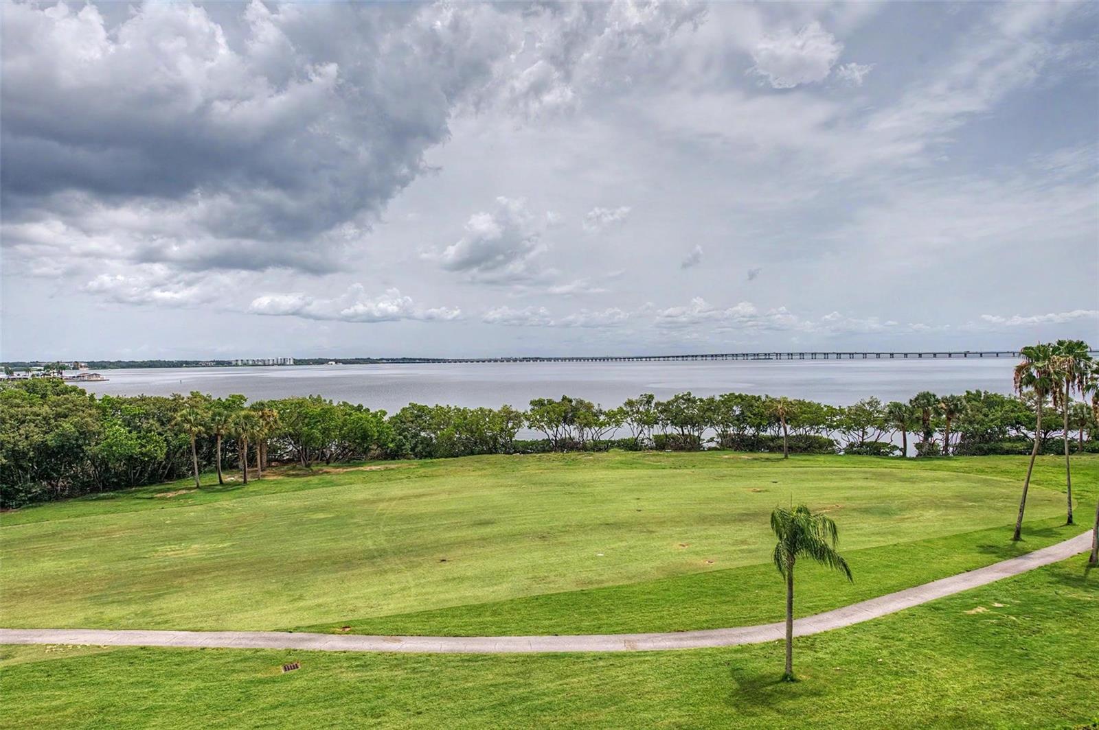 2618 Cove Cay Unit 505, Clearwater, FL 33760