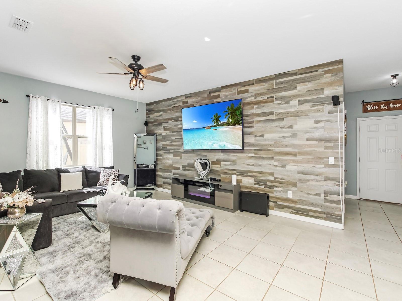 1833 Cayman Cove, St Cloud, FL 34772