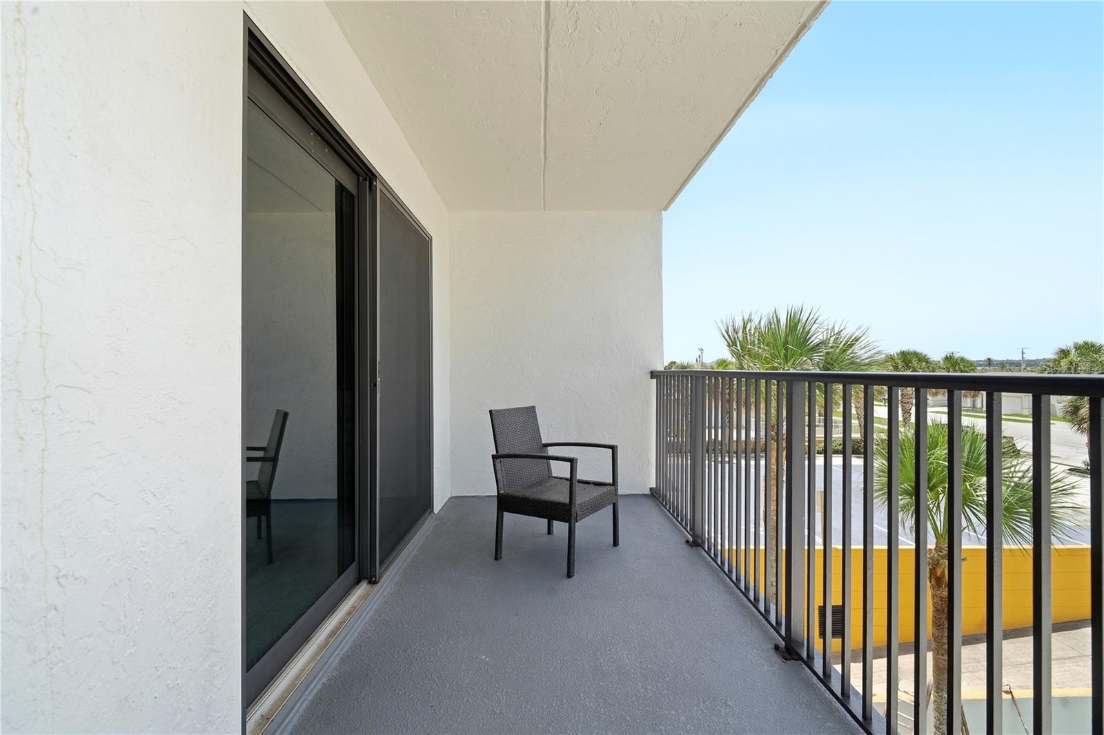 3807 Atlantic Unit 4040, Daytona Beach Shores, FL 32118