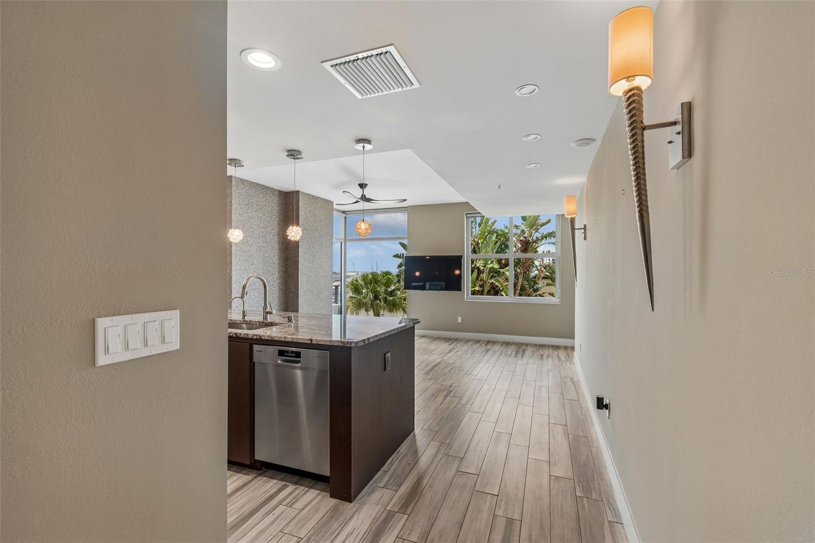 1120 Kennedy Unit 1030, Tampa, FL 33602