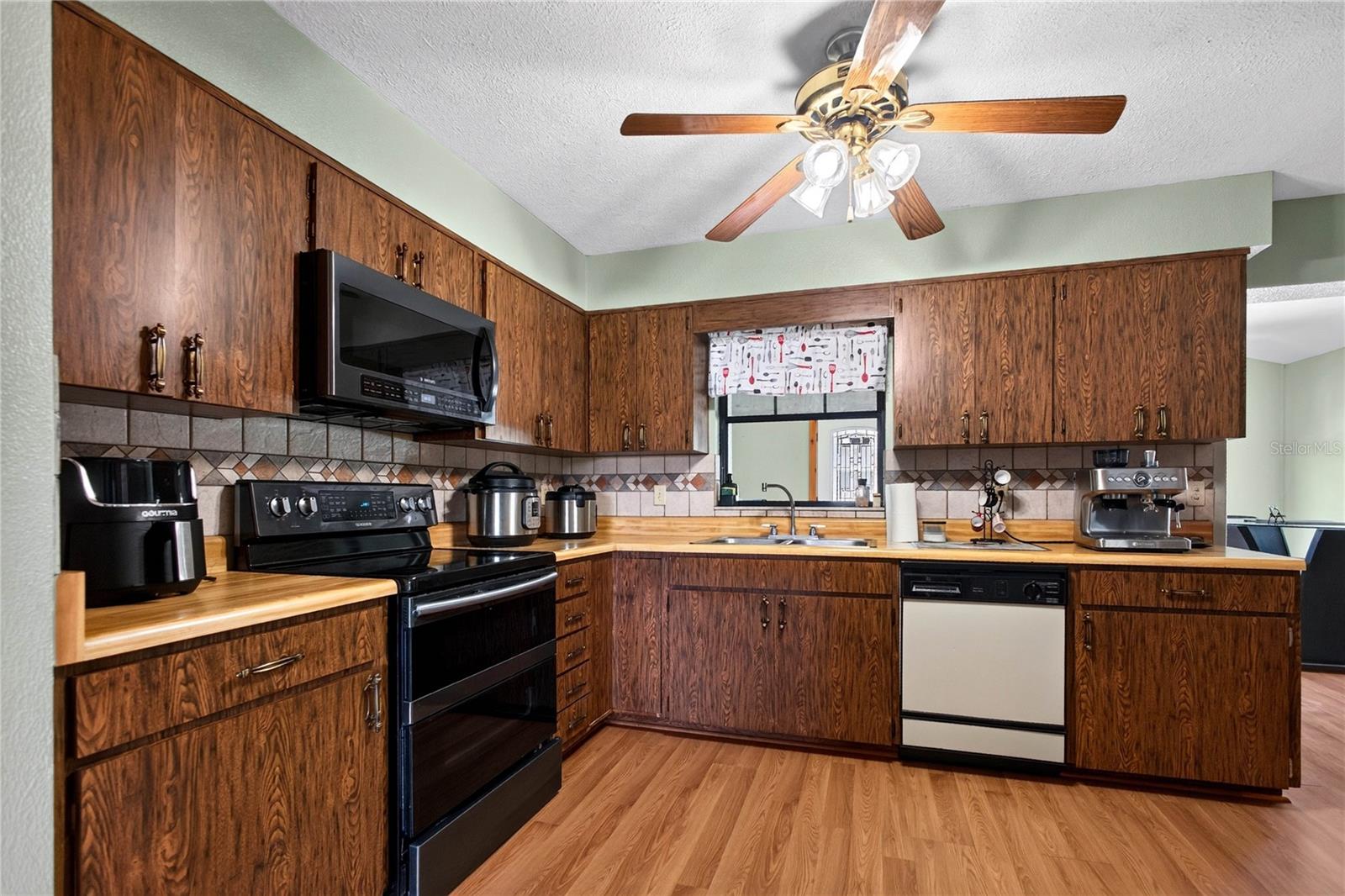 12776 87th, Belleview, FL 34420