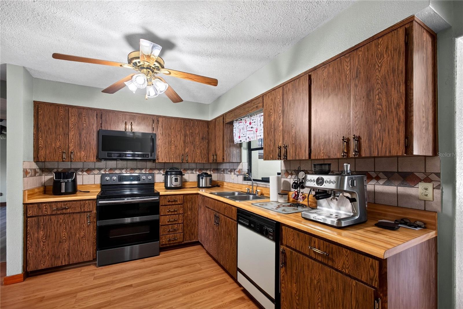 12776 87th, Belleview, FL 34420