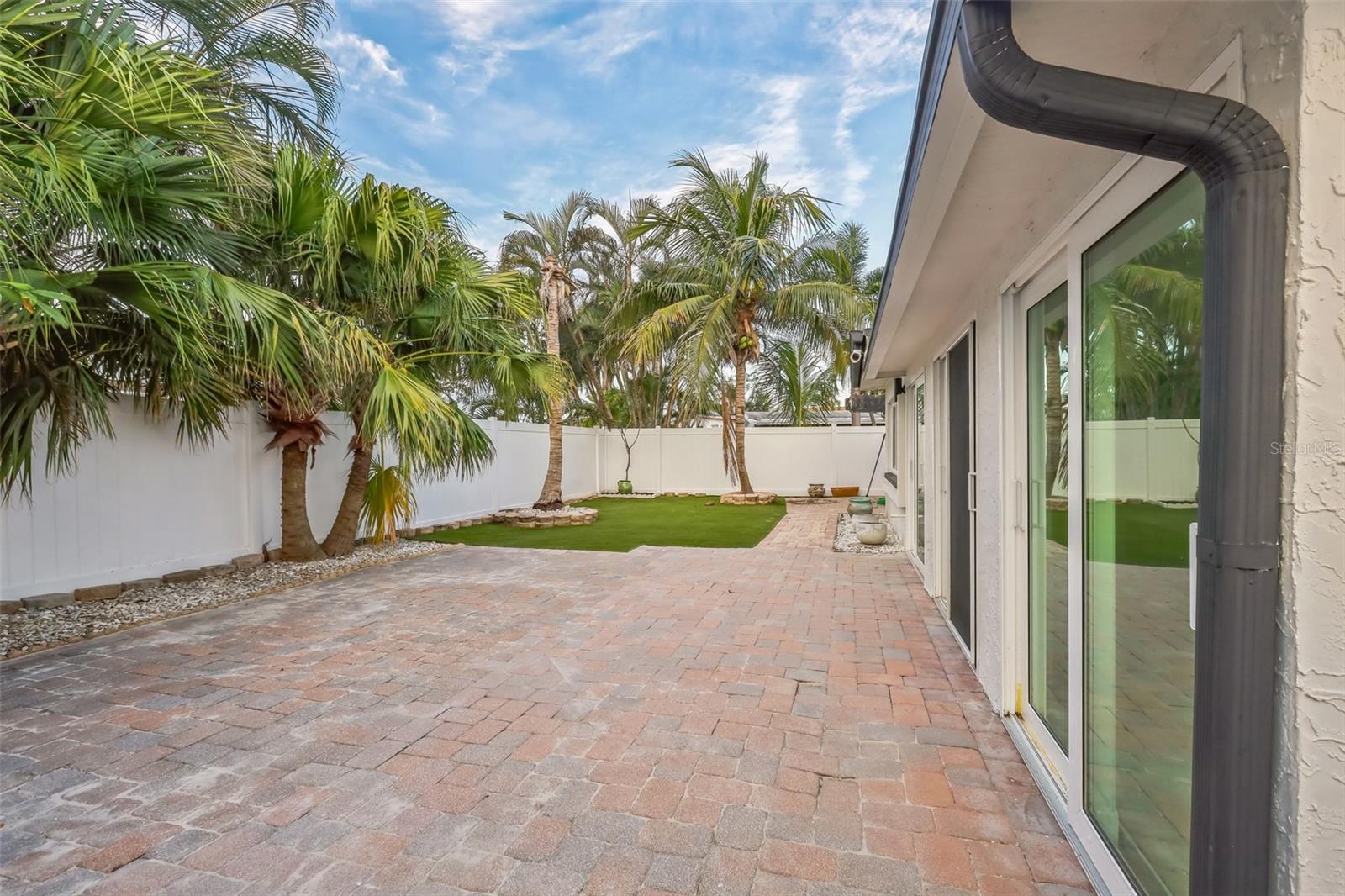 747 Pruitt, Madeira Beach, FL 33708