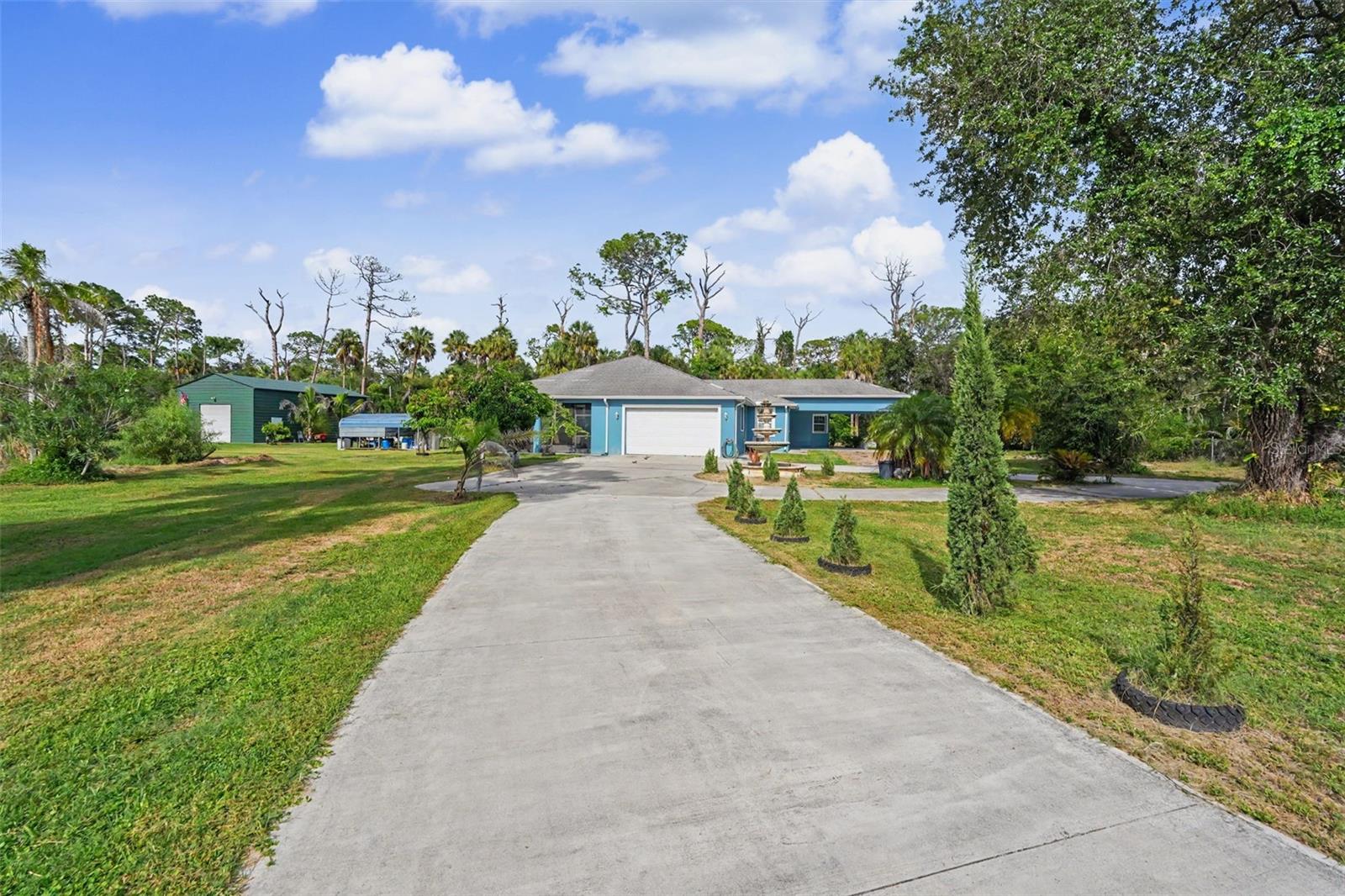 2007 61st, Sarasota, FL 34243