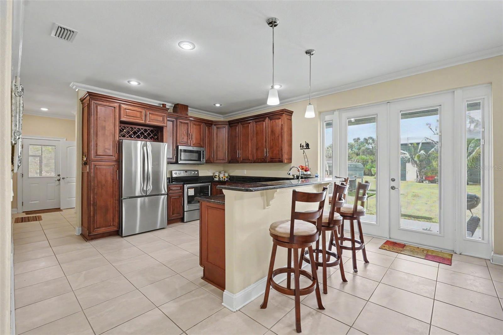 2007 61st, Sarasota, FL 34243