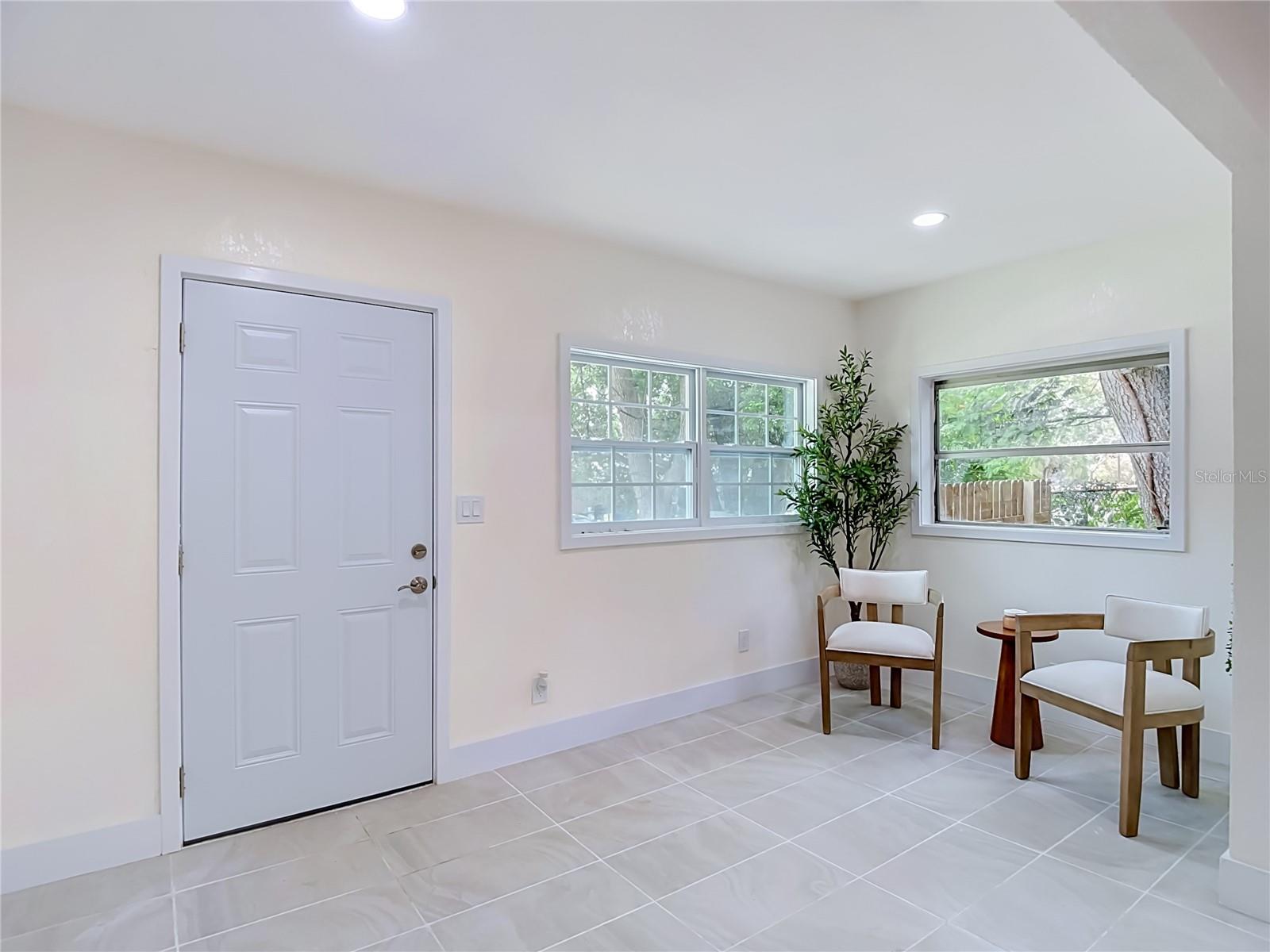 8010 13th, Tampa, FL 33604