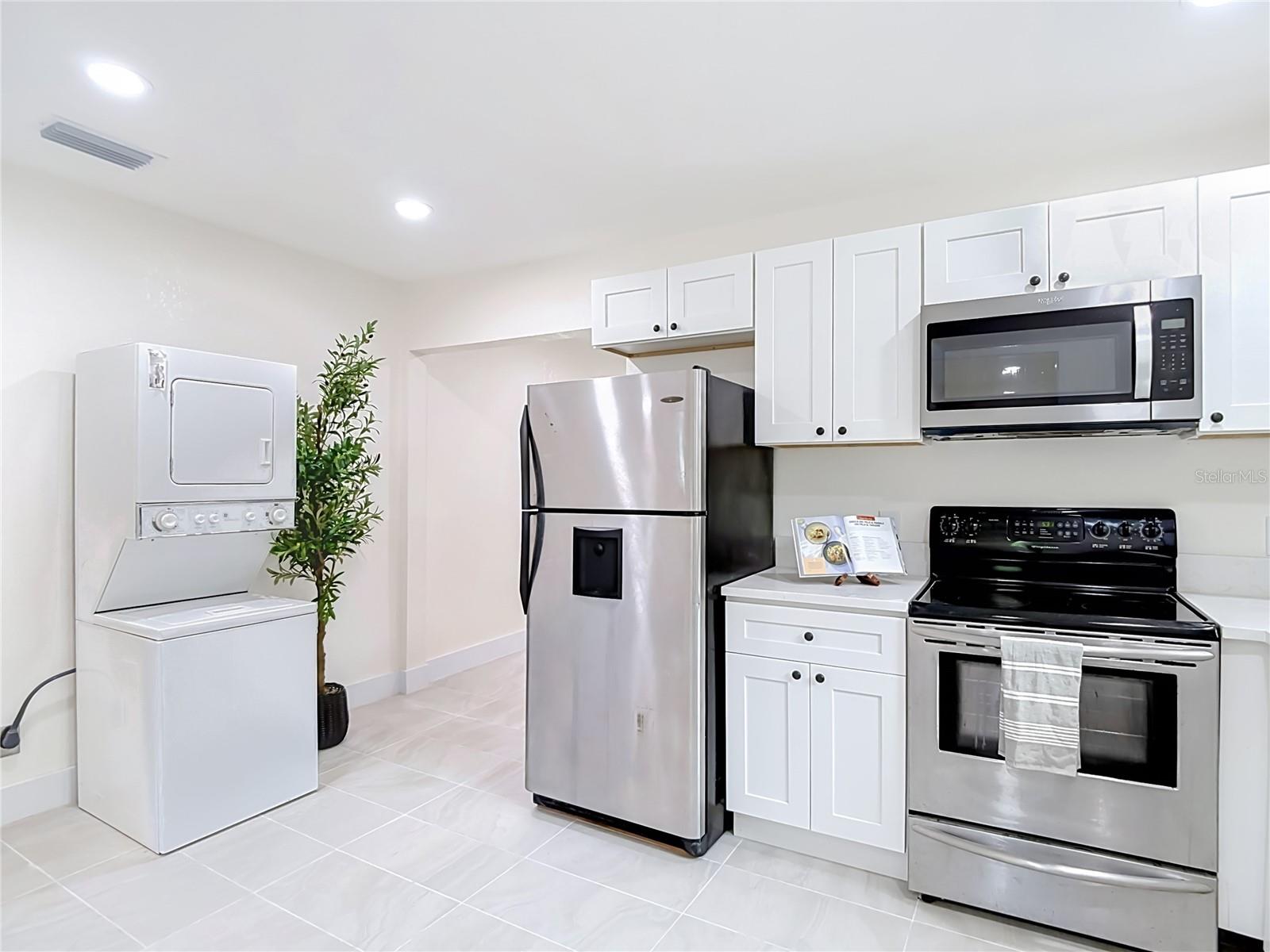 8010 13th, Tampa, FL 33604