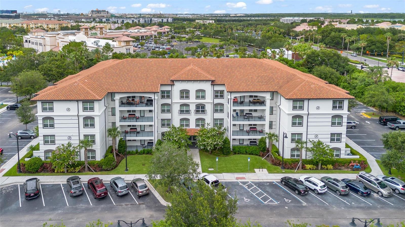 4001 Breakview Unit D409, Orlando, FL 32819