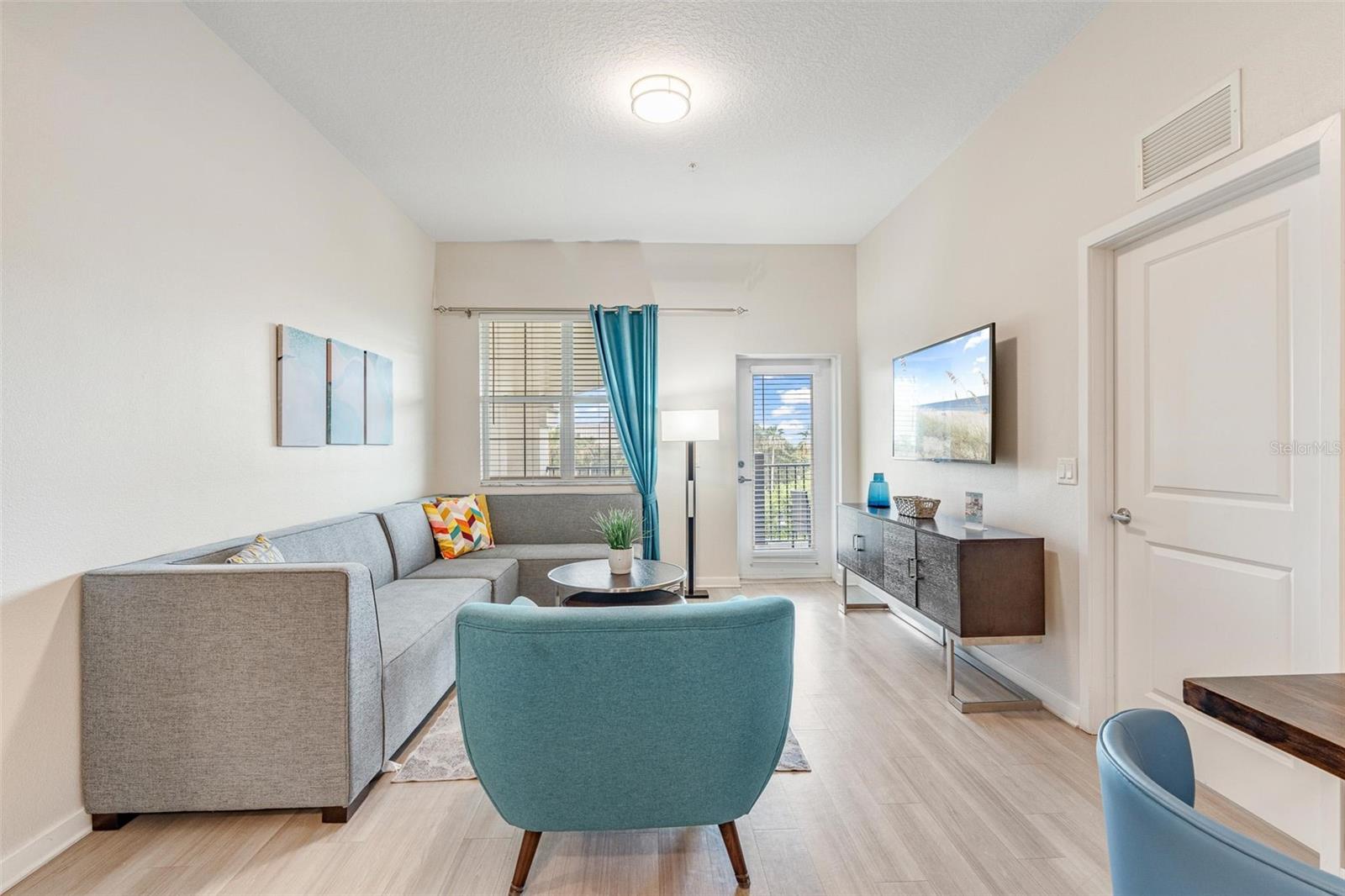 4001 Breakview Unit D409, Orlando, FL 32819