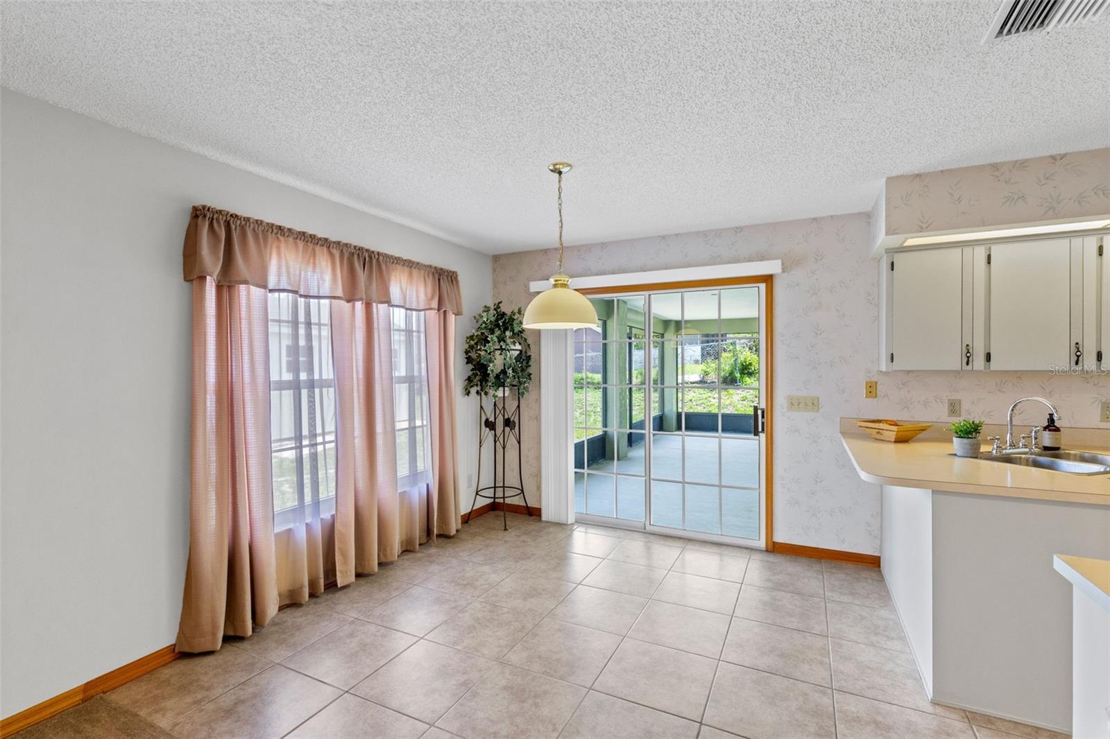 602 Vicksburg, Deltona, FL 32725