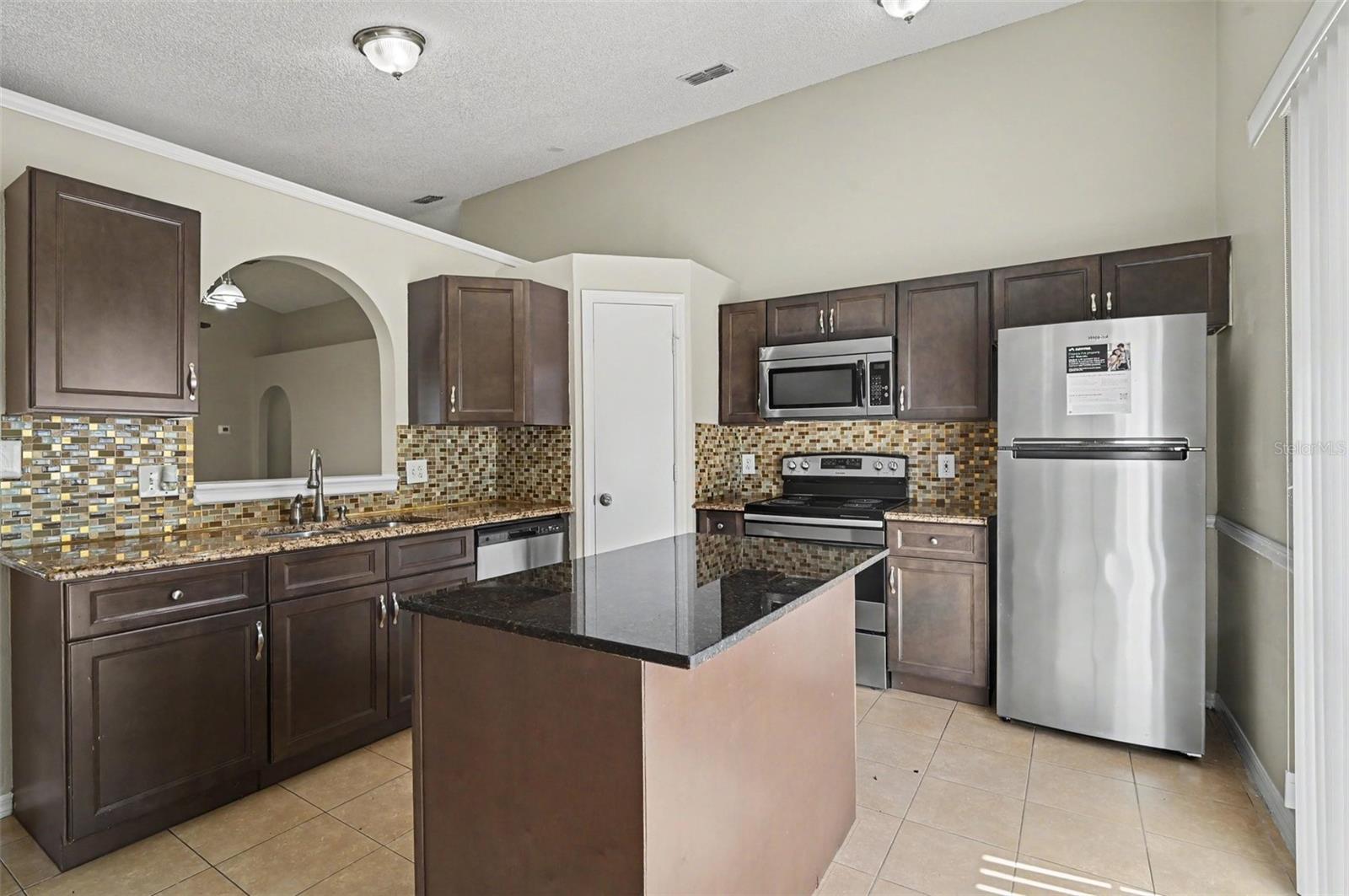 5655 New Cambridge, Orlando, FL 32810